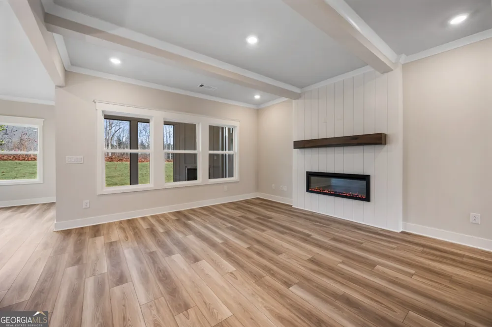 254 Wingate DR Winder, GA 30680