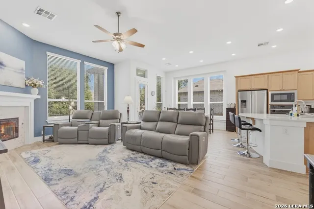 1655 HOUGHTON PARK Bulverde, TX 78163
