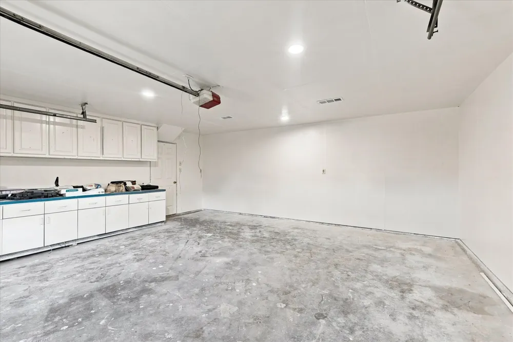 3304 Bellingham Court Dallas, TX 75228