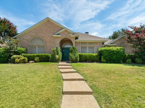 1404 Land Drive