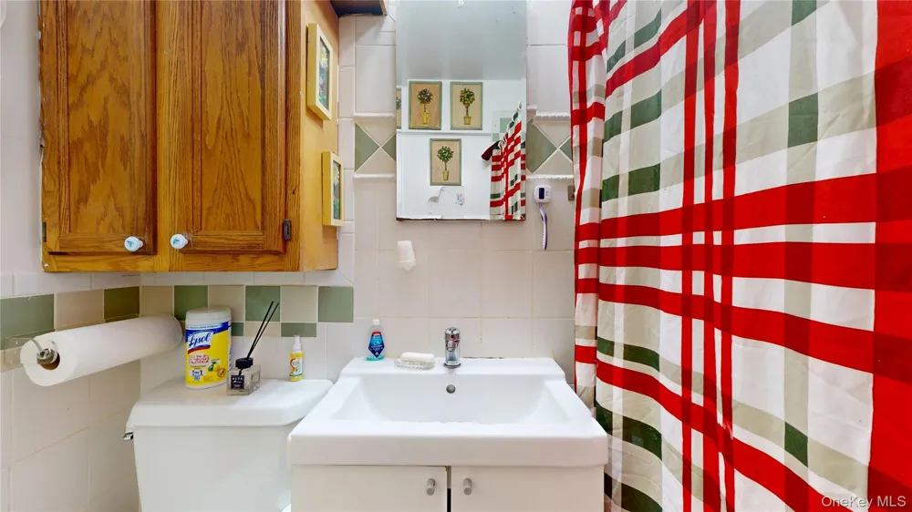 144-15 78th Road #2D Kew Garden Hills, NY 11367