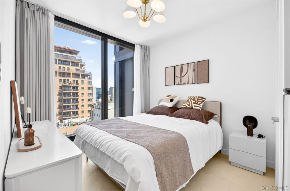 133-25 37TH AVENUE #6K Flushing, NY 11354