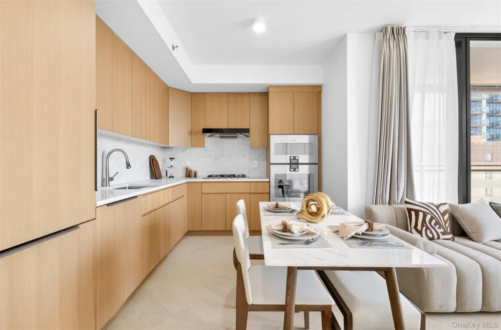 133-25 37TH AVENUE #6K Flushing, NY 11354