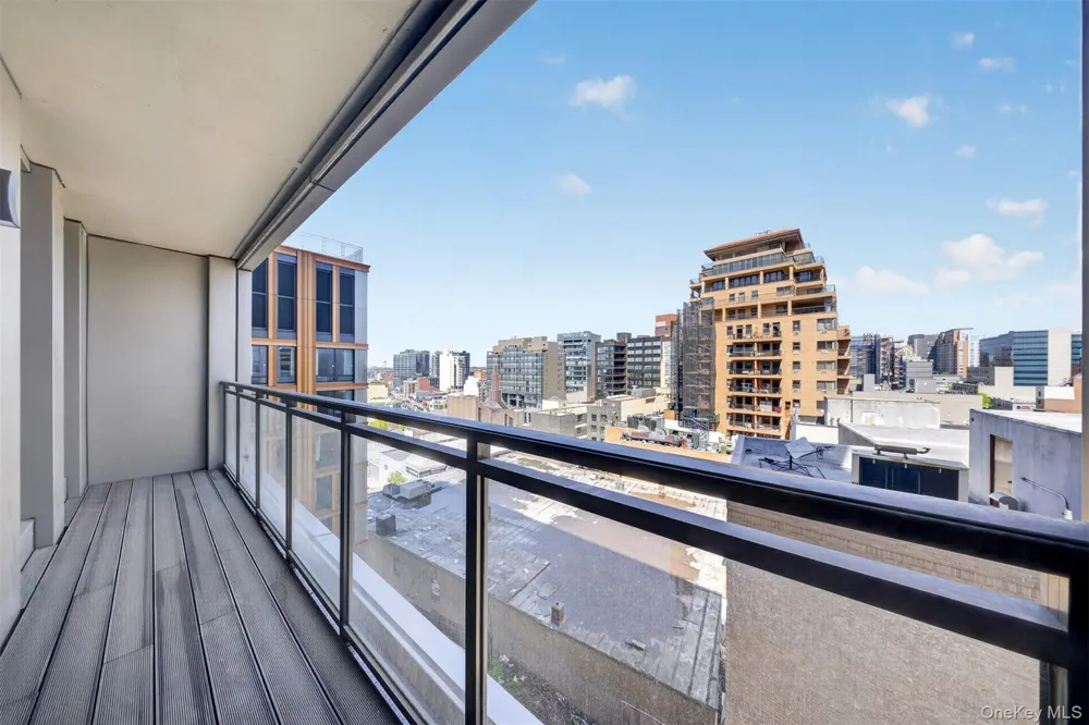 133-25 37TH AVENUE #6K Flushing, NY 11354