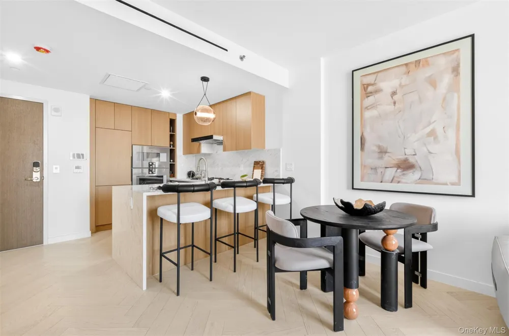 133-25 37TH AVENUE #6M Flushing, NY 11354