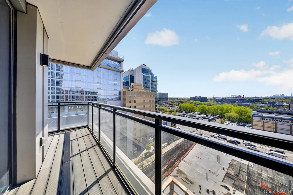 133-25 37TH AVENUE #6M Flushing, NY 11354