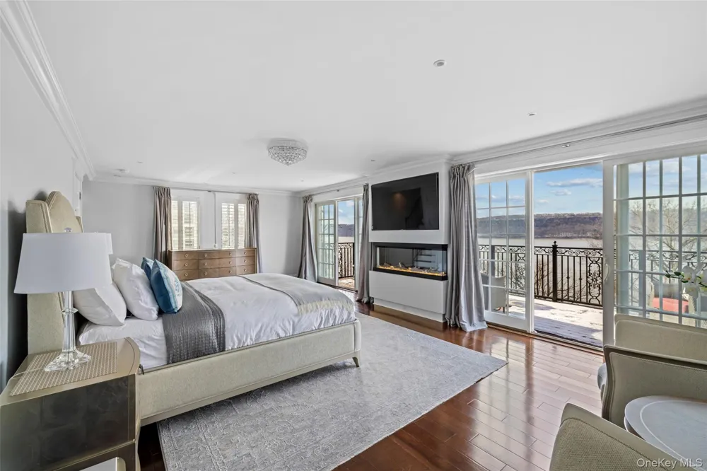3061 Scenic Place Bronx, NY 10463