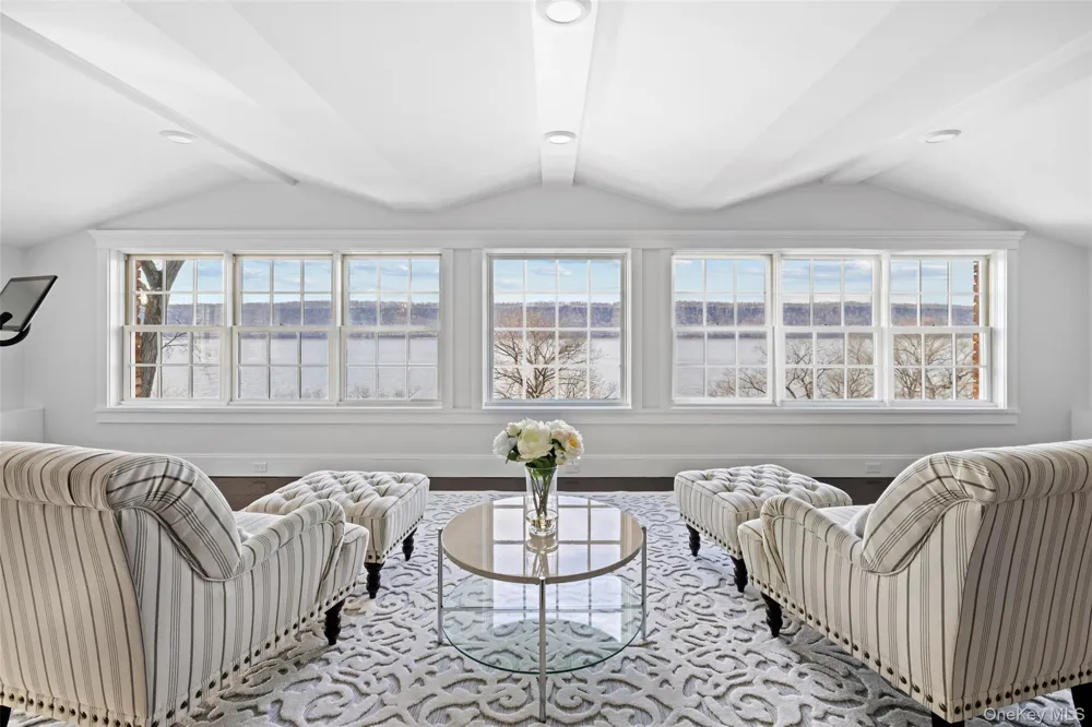 3061 Scenic Place Bronx, NY 10463