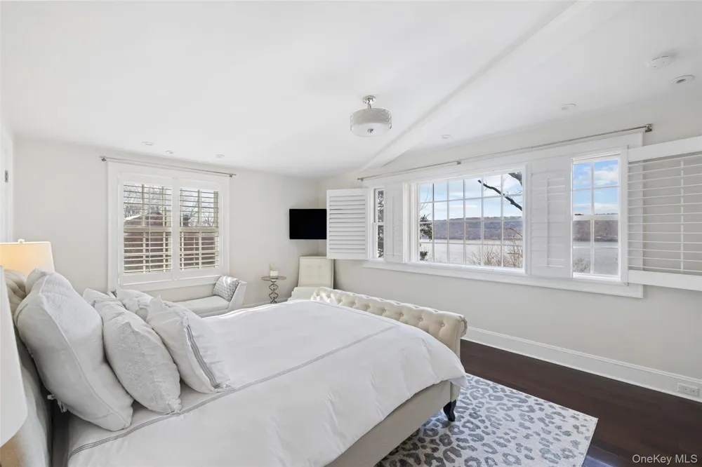 3061 Scenic Place Bronx, NY 10463