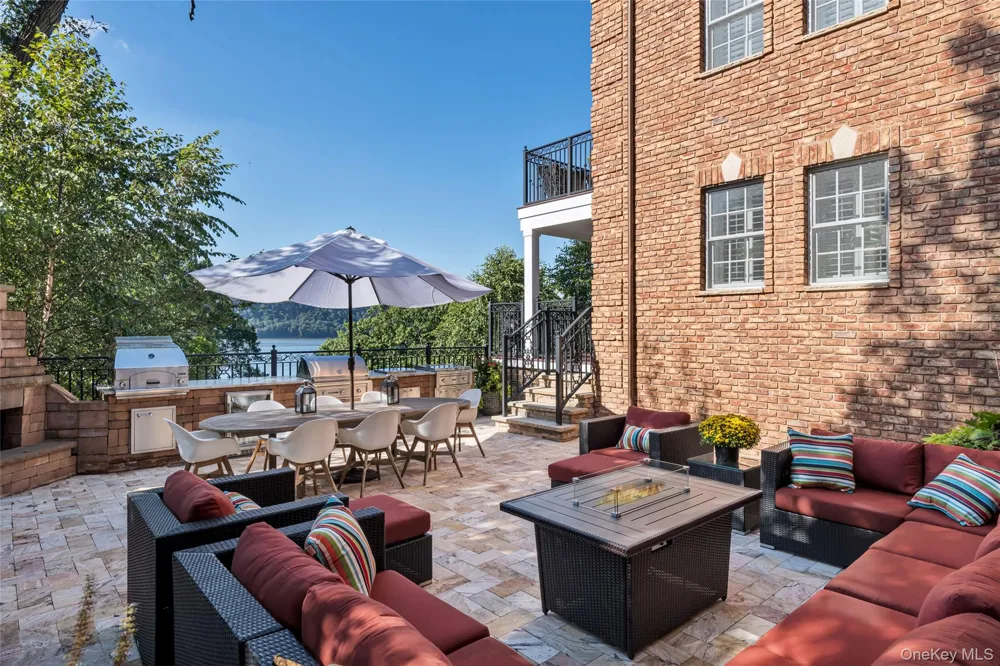 3061 Scenic Place Bronx, NY 10463