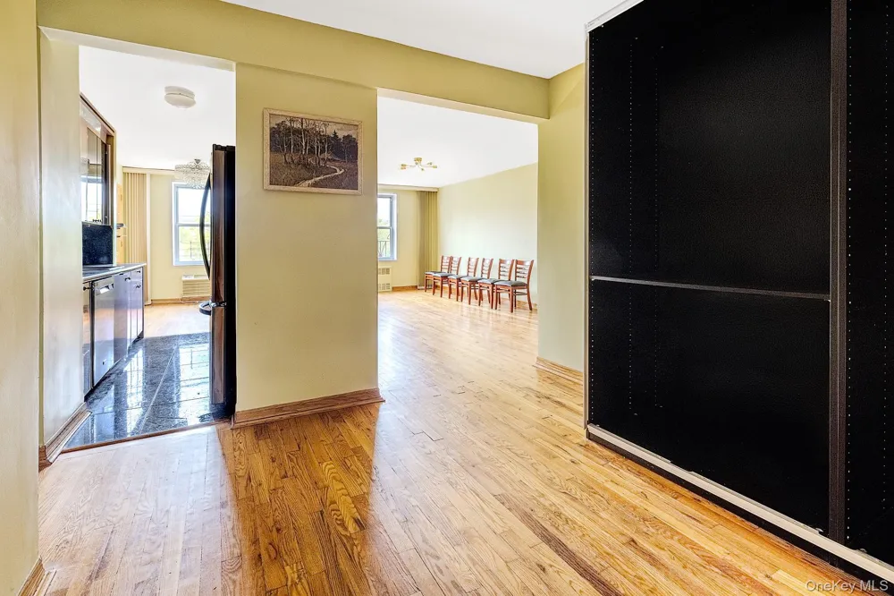 2727 Ocean Parkway #D18 Brooklyn, NY 11235