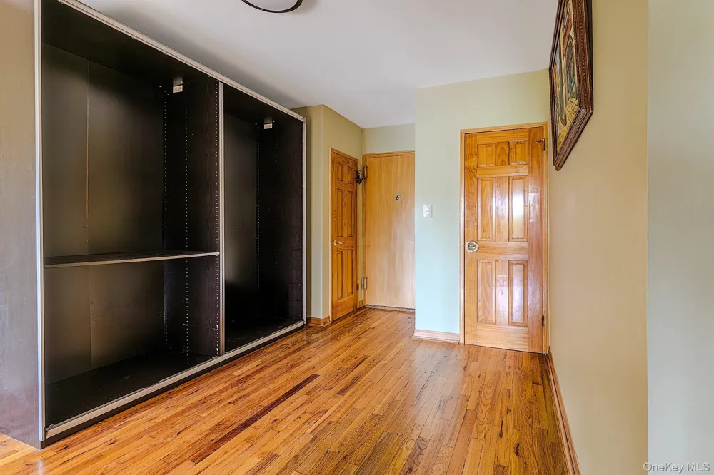 2727 Ocean Parkway #D18 Brooklyn, NY 11235