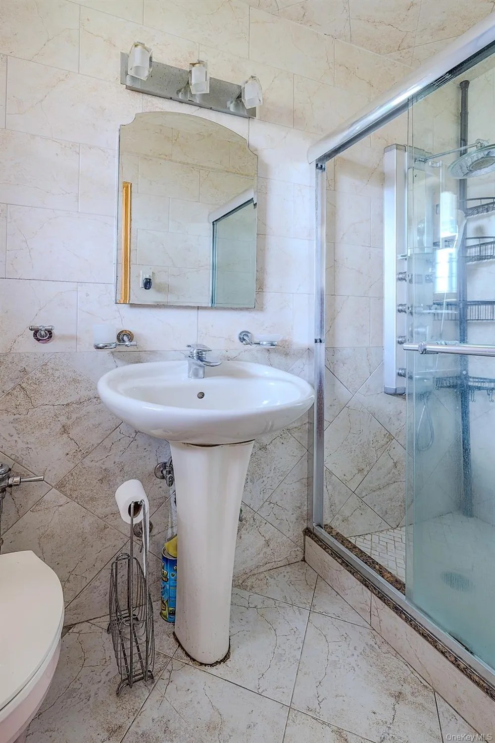 2727 Ocean Parkway #D18 Brooklyn, NY 11235
