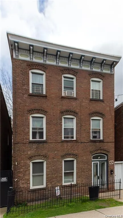 40 Carpenter Avenue #2 Newburgh, NY 12550