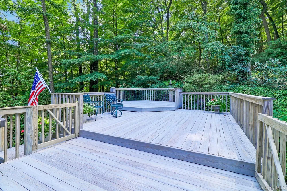180 Somerstown Road Millwood, NY 10546