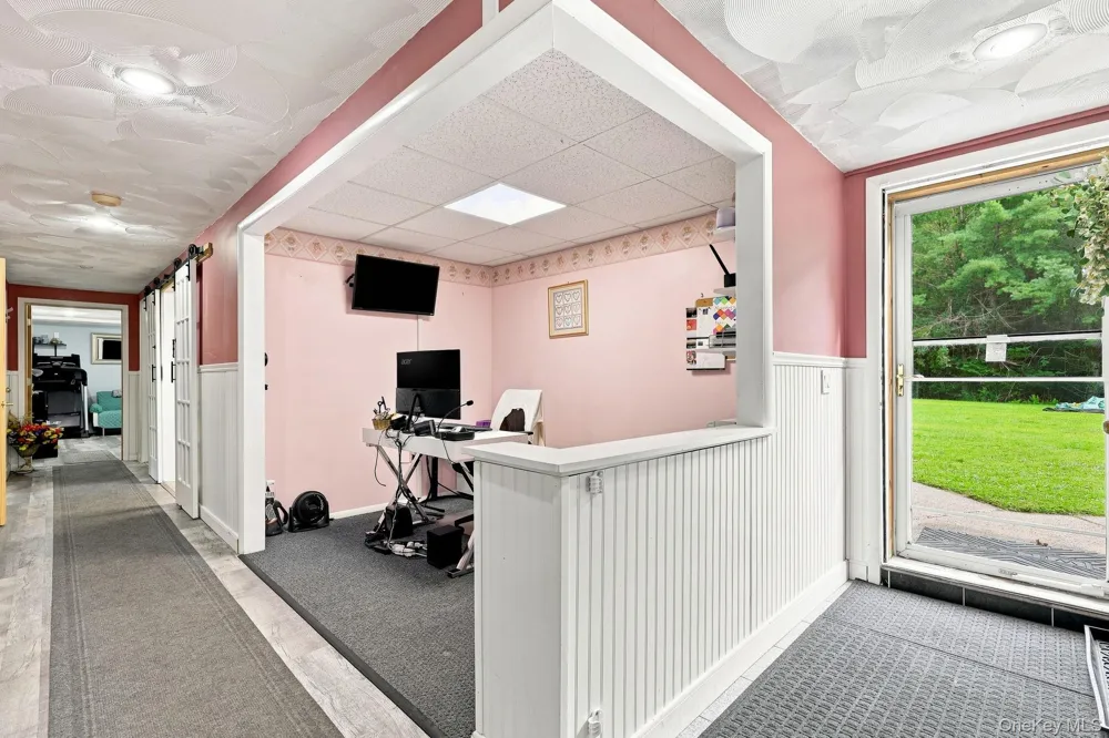 842 Ulster Heights Road Ellenville, NY 12428