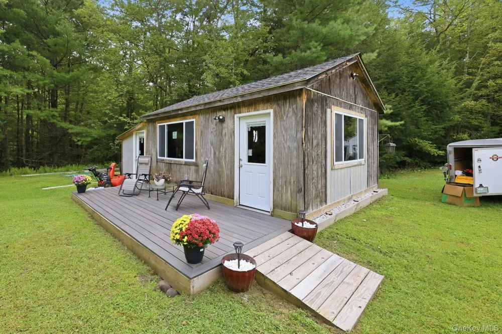842 Ulster Heights Road Ellenville, NY 12428