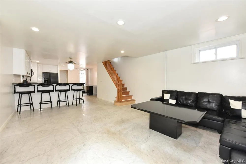 119-26 Inwood Street Jamaica, NY 11436