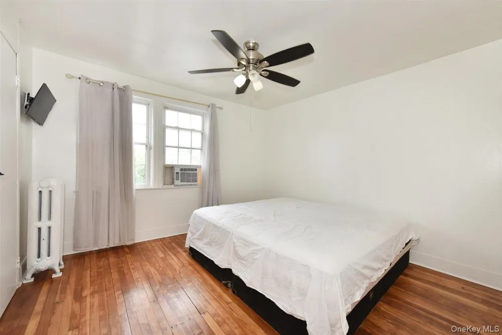 119-26 Inwood Street Jamaica, NY 11436
