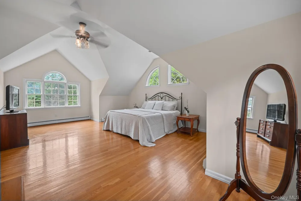 276 Daisy Lane Carmel, NY 10512