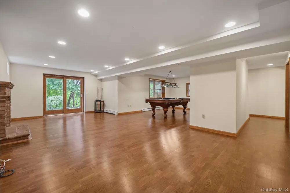 276 Daisy Lane Carmel, NY 10512