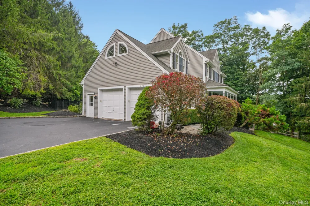 276 Daisy Lane Carmel, NY 10512