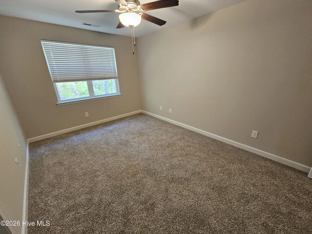 12 Jaydn Drive W Jacksonville, NC 28546