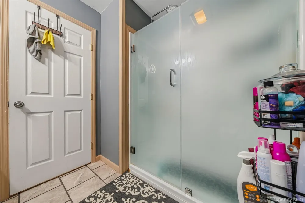 4 Ross Lane Sparrowbush, NY 12780