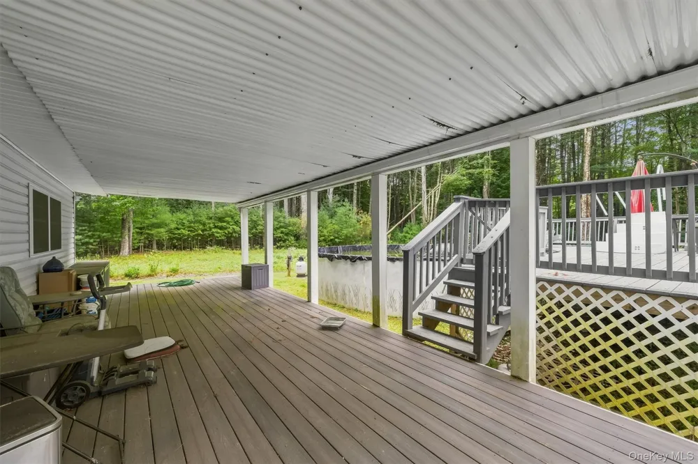 4 Ross Lane Sparrowbush, NY 12780