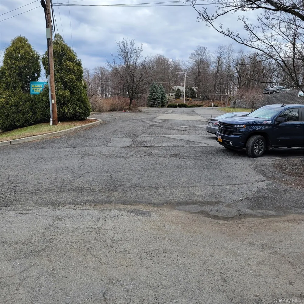 609 Route 208 Gardiner, NY 12525