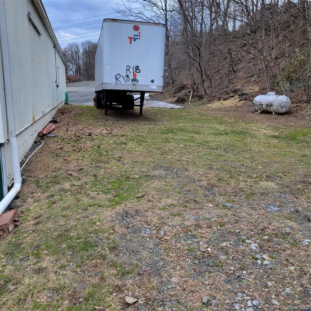 609 Route 208 Gardiner, NY 12525