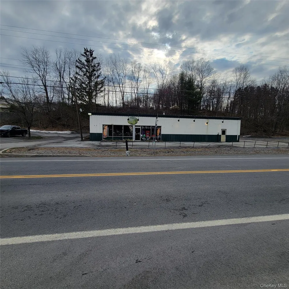 609 Route 208 Gardiner, NY 12525
