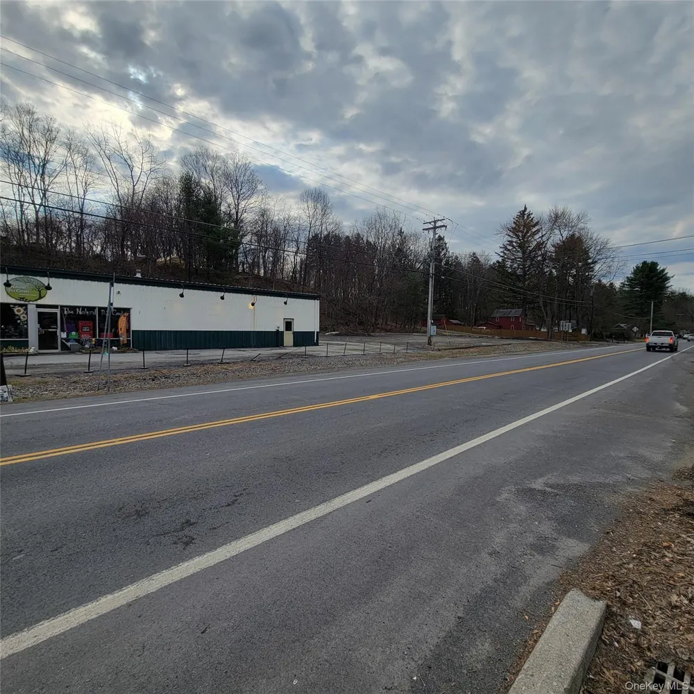 609 Route 208 Gardiner, NY 12525