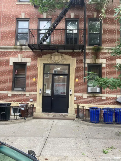 7221 67th Street