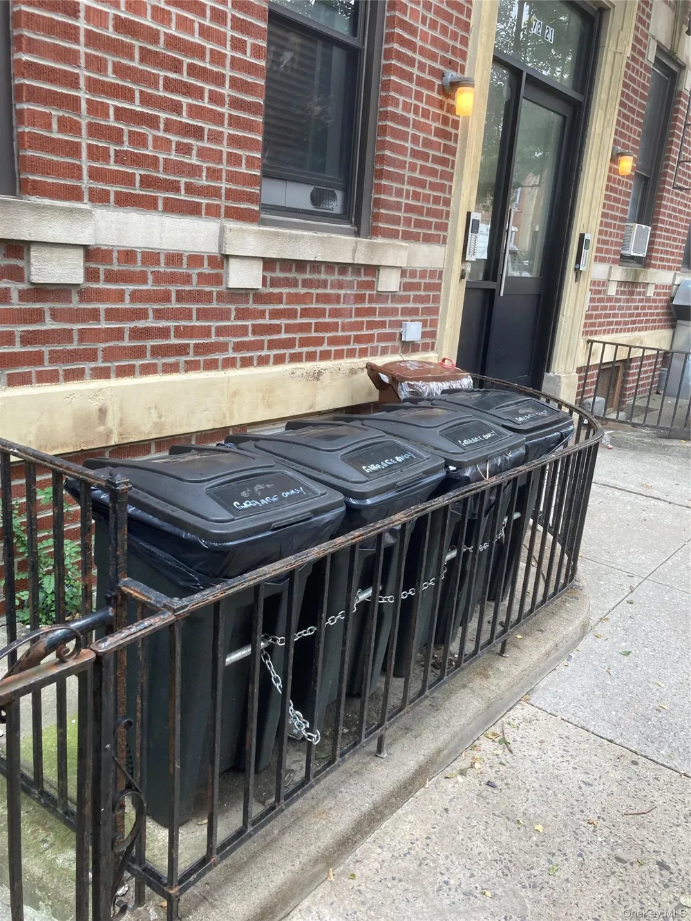 7221 67th Street Ridgewood, NY 11385