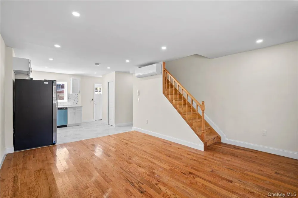 1302 E 223rd Street Bronx, NY 10466