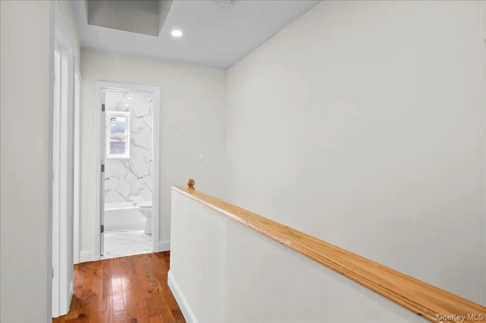 1302 E 223rd Street Bronx, NY 10466