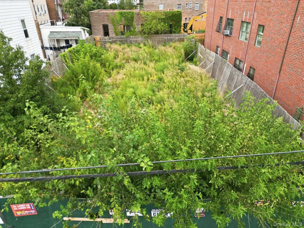 6710 15th Avenue Brooklyn, NY 11219