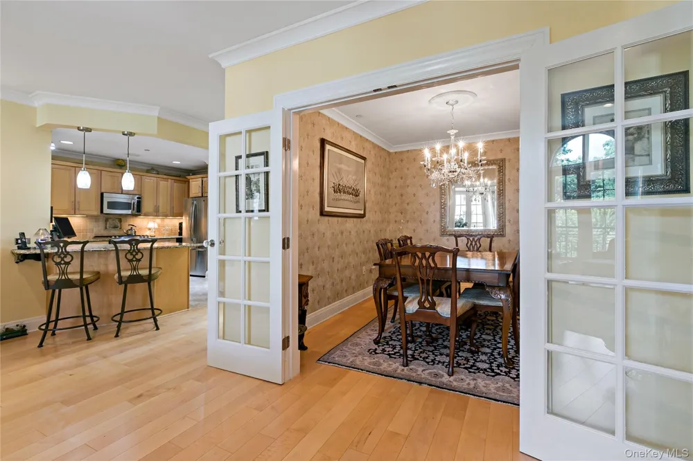 427 Trump Park Shrub Oak, NY 10588