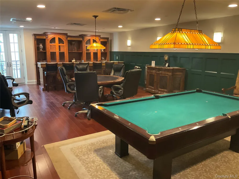 427 Trump Park Shrub Oak, NY 10588