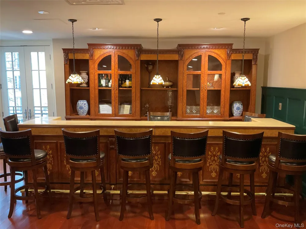 427 Trump Park Shrub Oak, NY 10588
