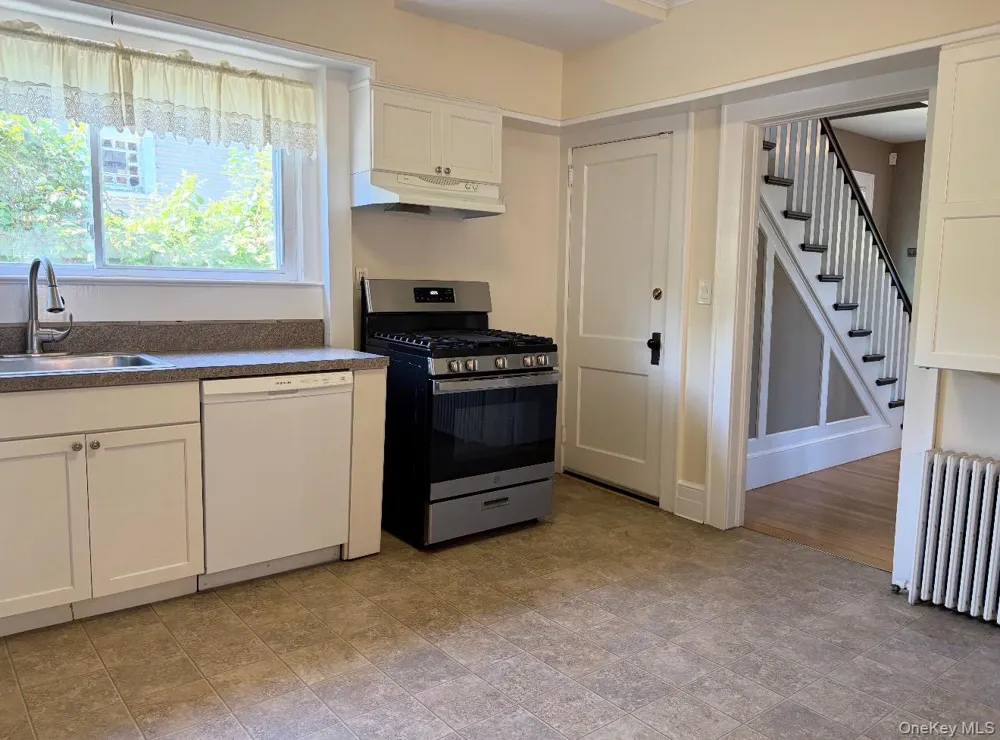 46 Sterling Court Huntington, NY 11743
