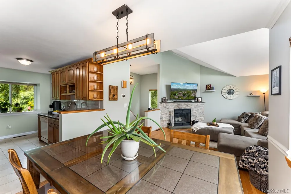 1501 Eagles Ridge Road Brewster, NY 10509