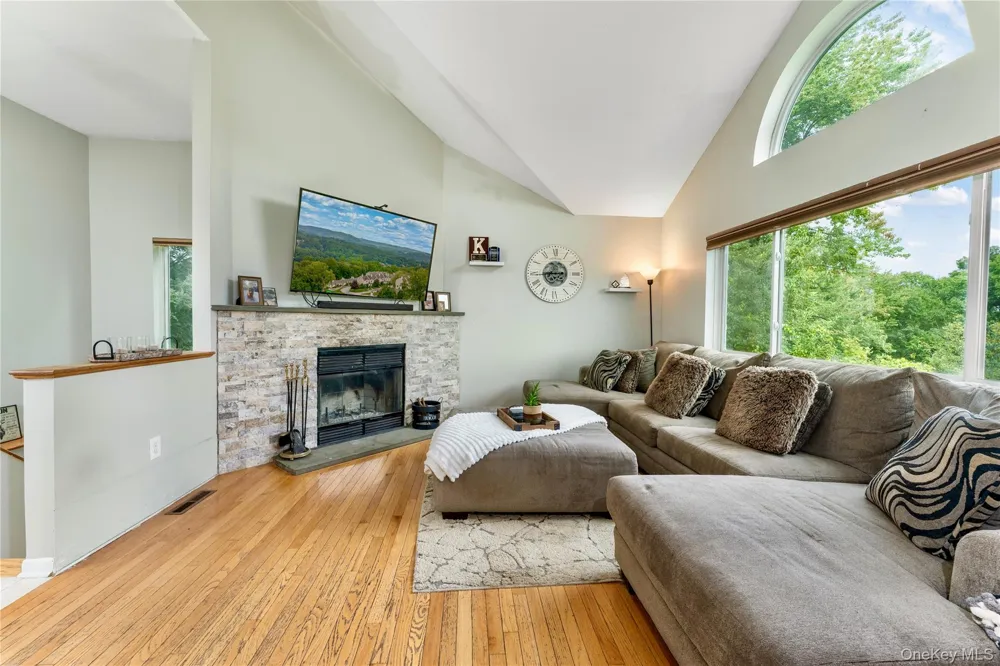 1501 Eagles Ridge Road Brewster, NY 10509
