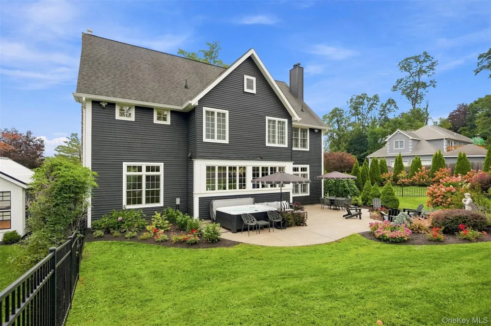 10 Country Club Road Hopewell Junction, NY 12533