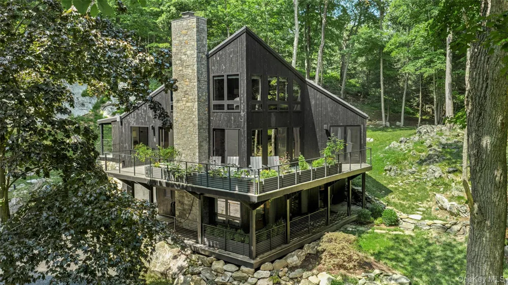 1114 Barrett Circle W Carmel, NY 10512