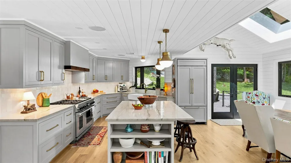 1114 Barrett Circle W Carmel, NY 10512