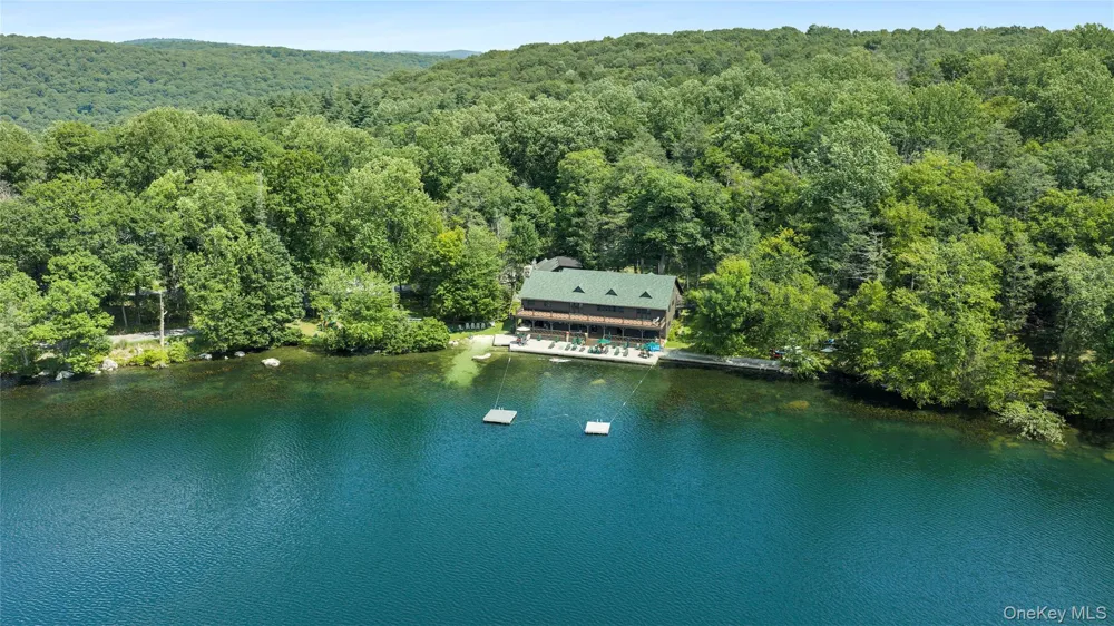 1114 Barrett Circle W Carmel, NY 10512