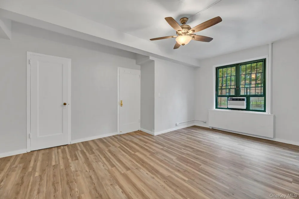 7 Metropolitan Oval #ME Bronx, NY 10462