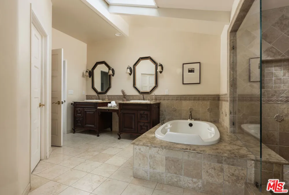 4585 Vieja Drive Santa Barbara, CA 93110